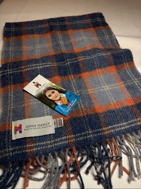 John Hanly NWT Navy & Orange Plaid Lambswool Scarf 11” x 56”